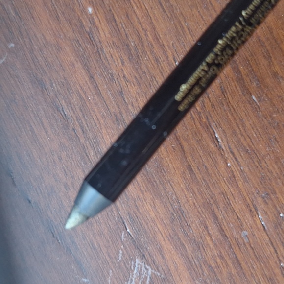 Victoria Beckham Satin Kajal Jewel Eyeliner - Jewel Green - Picture 5 of 5